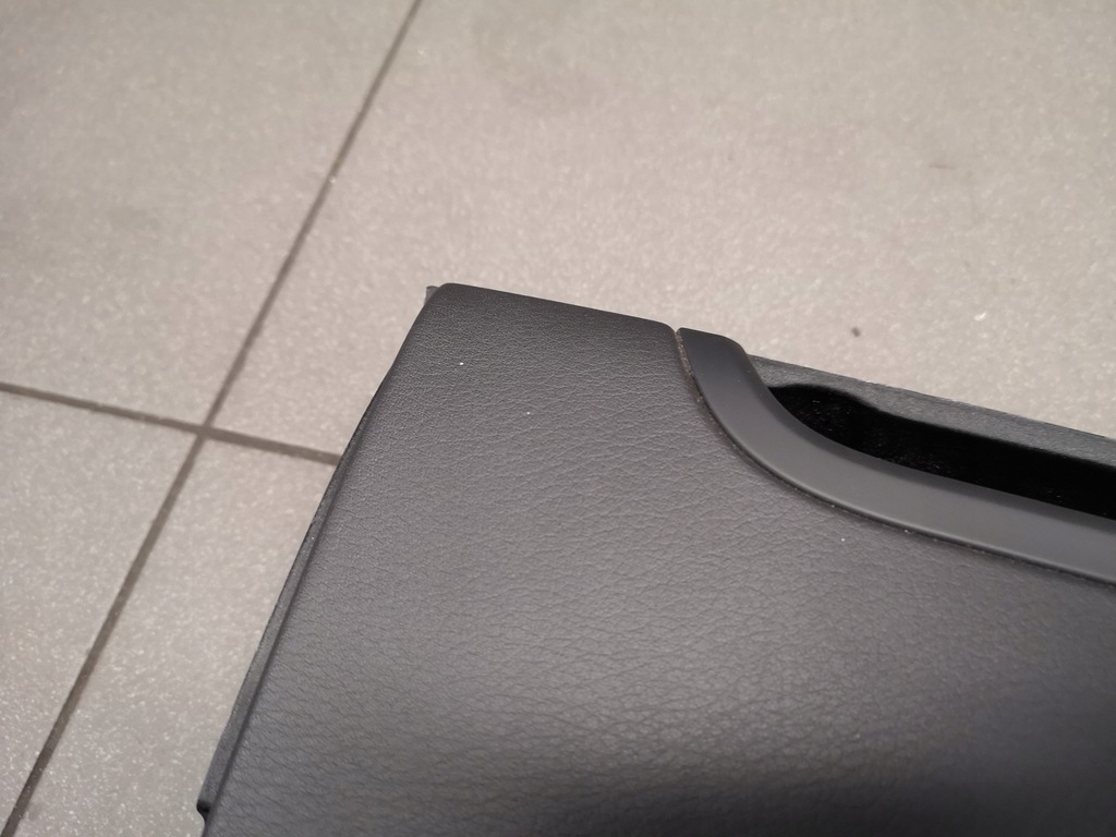 фото №8, Бардачок обшивка левый задняя чёрный audi a8 d3