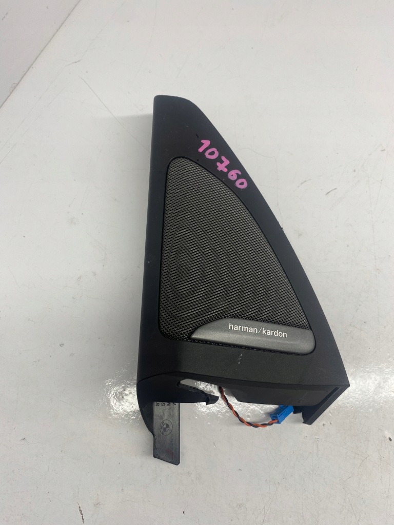 фото №1, Bmw x7 g07 корпус динамик harman 7445517