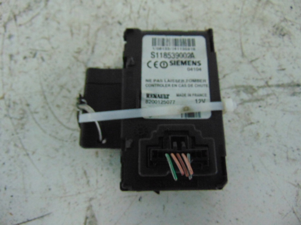 фото №1, Renault megane scenic зчитувач ---