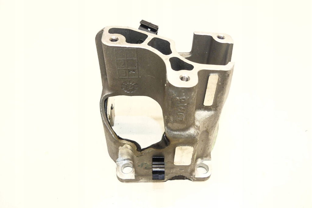 фото №1, Maserati levante ghibli iii 3.0 v6 m156d кронштейн кронштейн