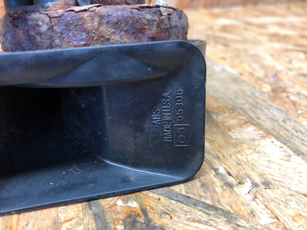 Bmw x3 f25 x4 f26 клаксон сигнал звуковий 7217703 7217702 Недорого