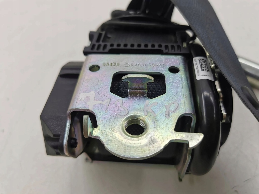 фото №5, Renault clio v 2023 ліва сторона pas безпеки передній