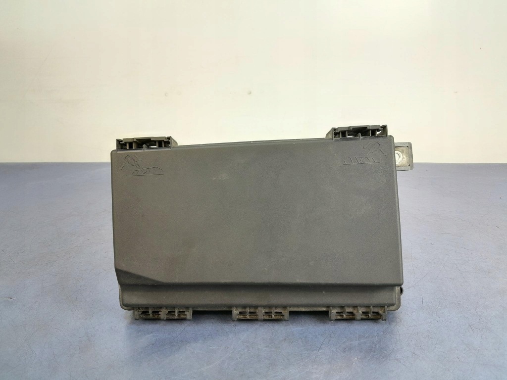 фото №1, Opel astra h коробка предохранителей 1534937