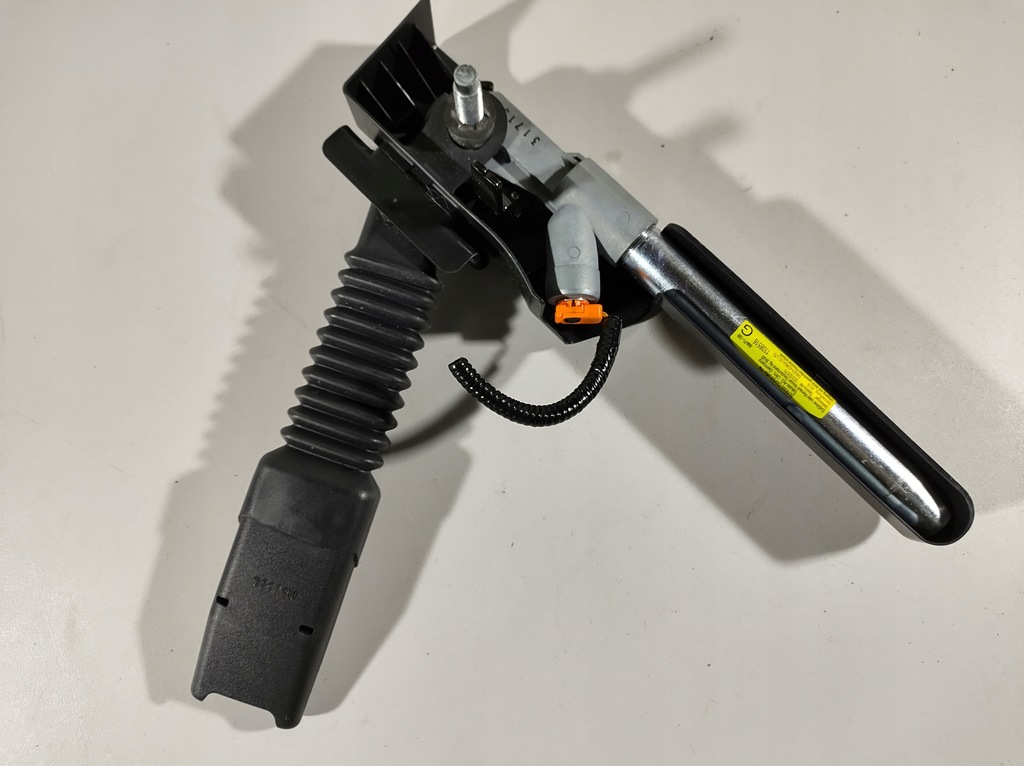 фото №8, Infiniti q50 13- патрон поперечина безопасности левый