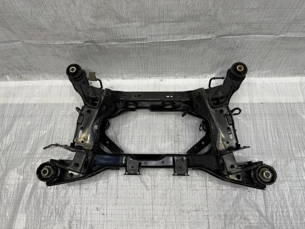 фото №1, Підрамник задня задні land rover velar l560 r velar - підрамник