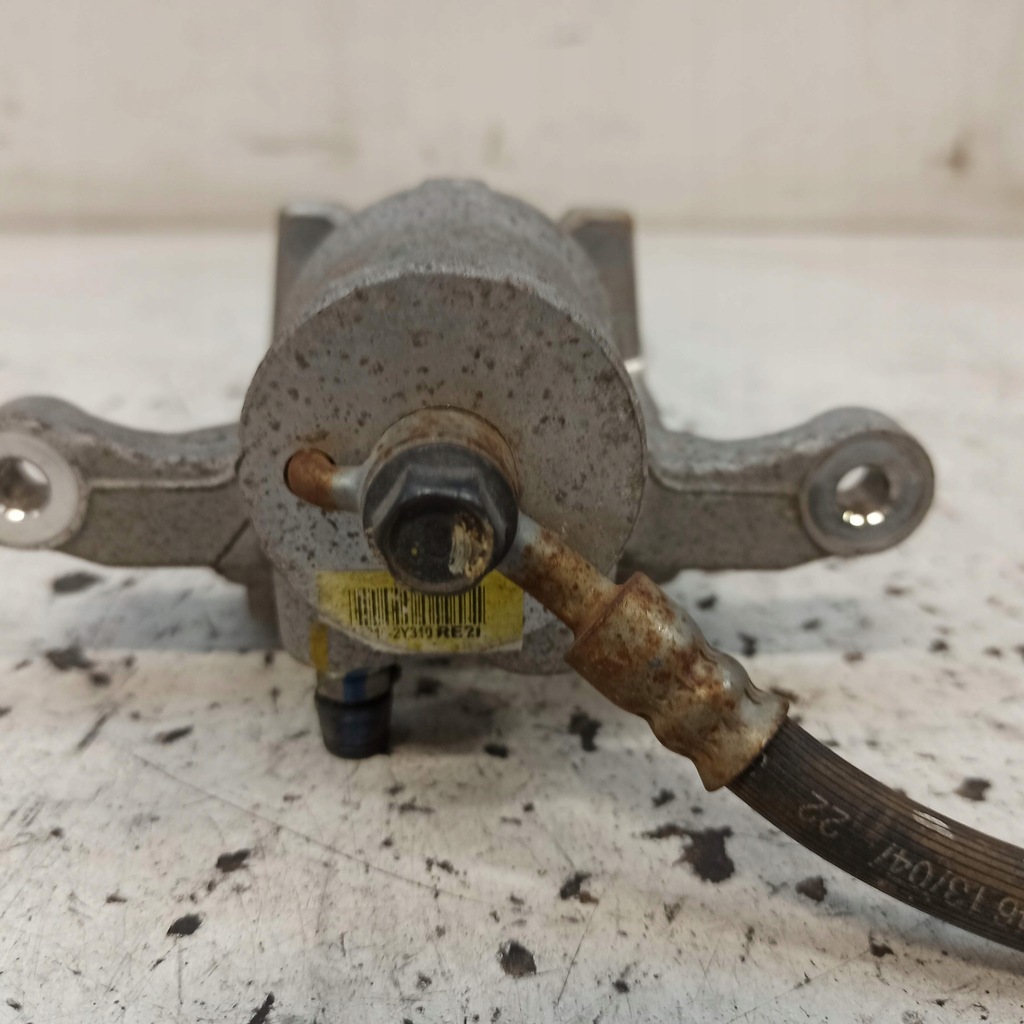 фото №15, Hyundai ix35 суппорт тормоза левый nowe 58210-2y310