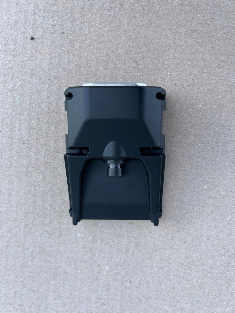 фото №1, Камера скло перед citroen c4 picasso ii peugeot 3008 ii