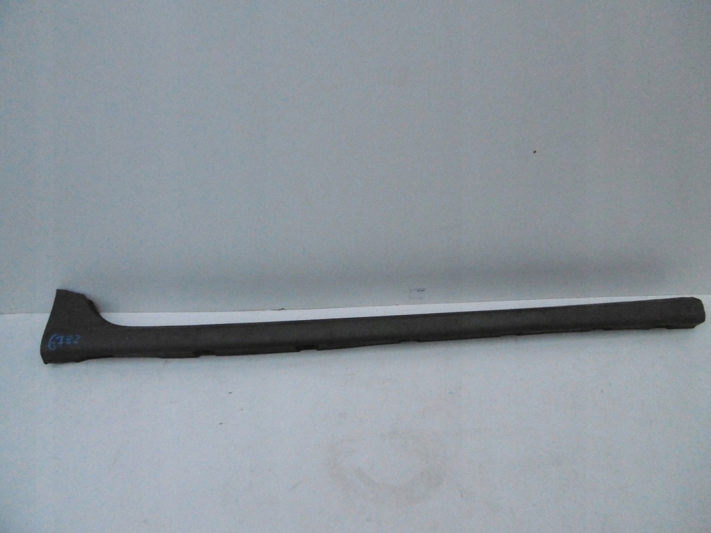 фото №1, Audi rs6 c6 4f0 поріг молдинг накладка поріг права