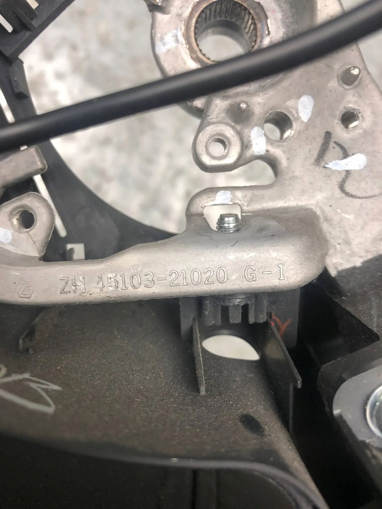 фото №7, Повітропровід шкіра мультифункція toyota corolla e12 lift 45103-21020