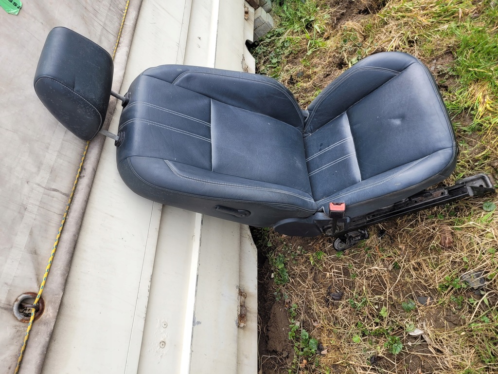 фото №6, C-max mk2 сиденье водителя левый механический кожа