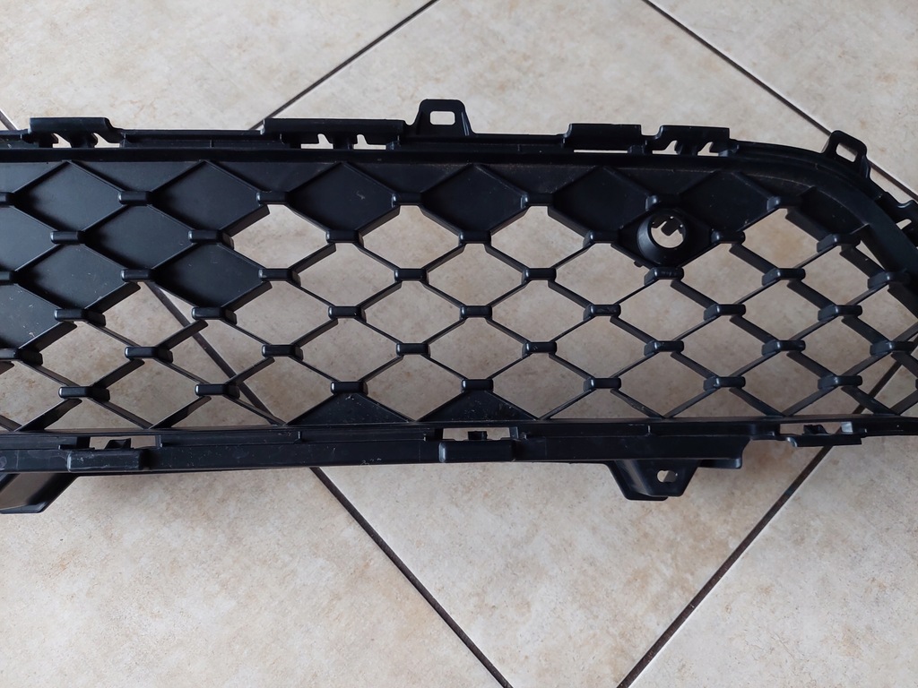 фото №6, Решётка бампера - средняя - honda hr-v iii - 2021