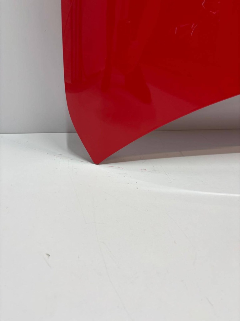 фото №4, Toyota yaris iv капот