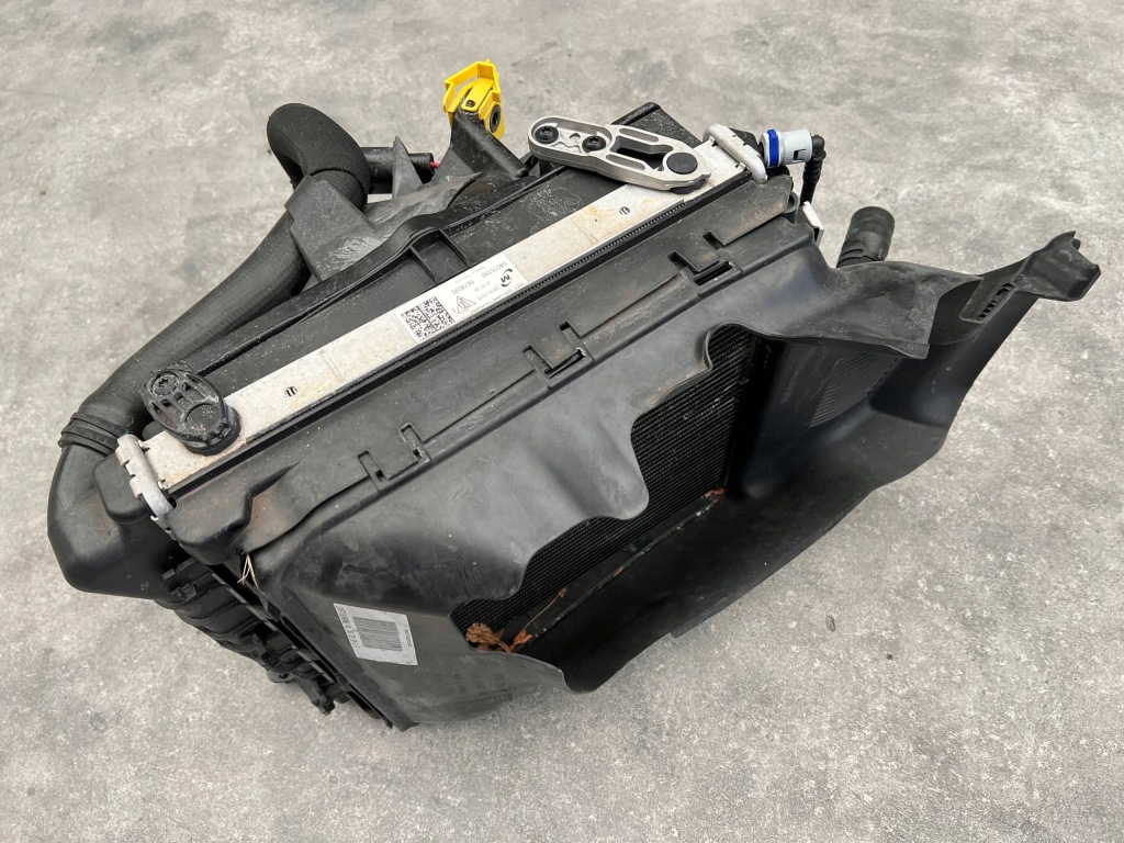 Купити Porsche 991 turbo s lift радіатор права