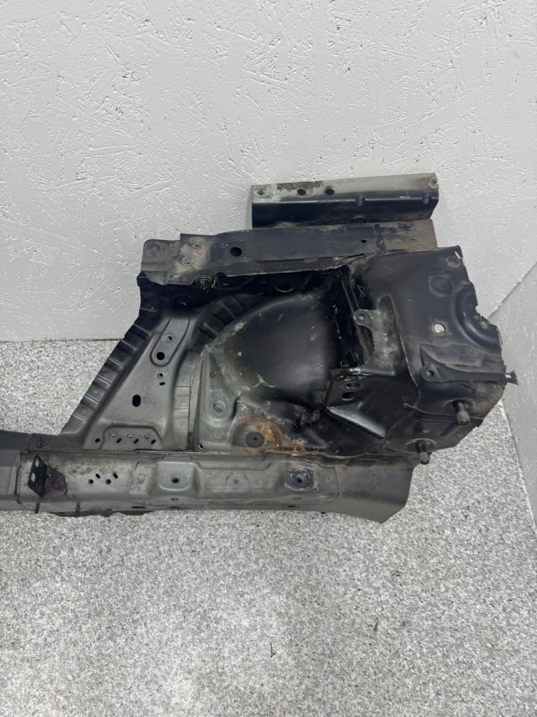 фото №8, Чверть лонжерон підкрилок зона деформації правий перед volvo xc60 2008-2013