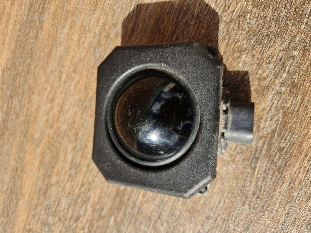 фото №1, Jeep grand cherokee wk2 10-18r радар distronic 68137576ac