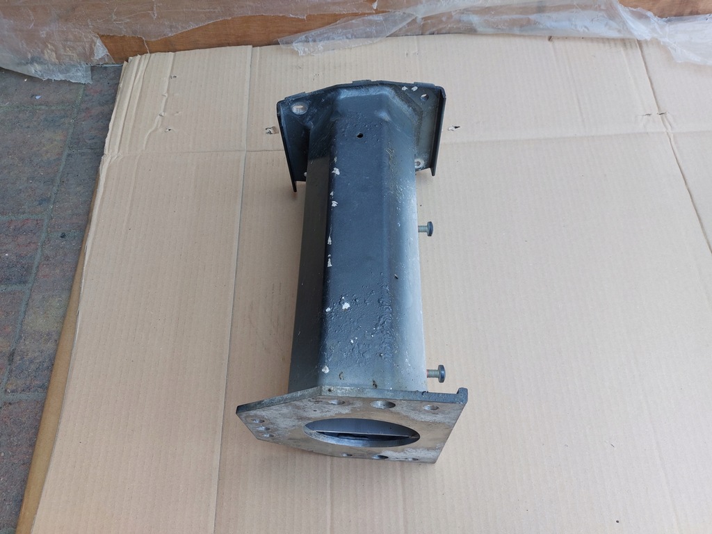 фото №6, Зона деформації ліва права перед aston martin vantage 17r 6g33-v17n800-ba