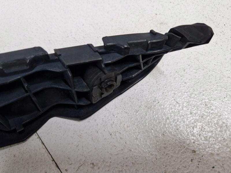 фото №9, Toyota matrix ii 2 напрямна кронштейн кронштейн бампера лівий перед 52116-02120