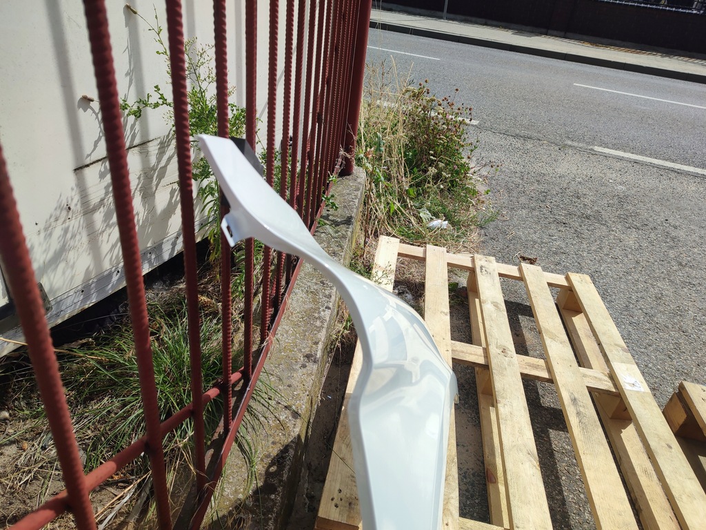 фото №12, Крыло правый перед volvo xc60 y20 i 1 05.08-03.17r лак 707