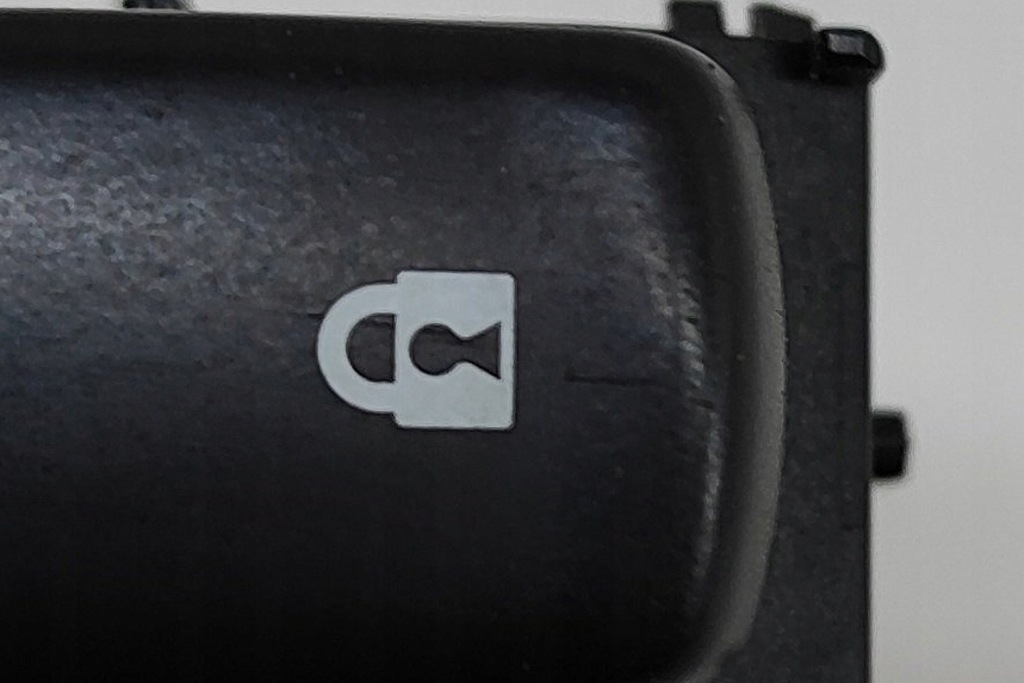 фото №7, Chevrolet corvette c6 центральный замок переключатель 10369705 7.0 бензин 371k