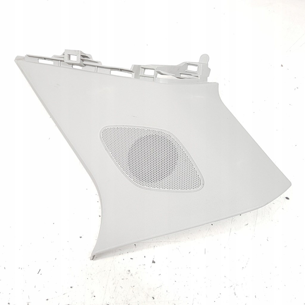 фото №1, Захист стійка права audi q3 8u 8u0867246