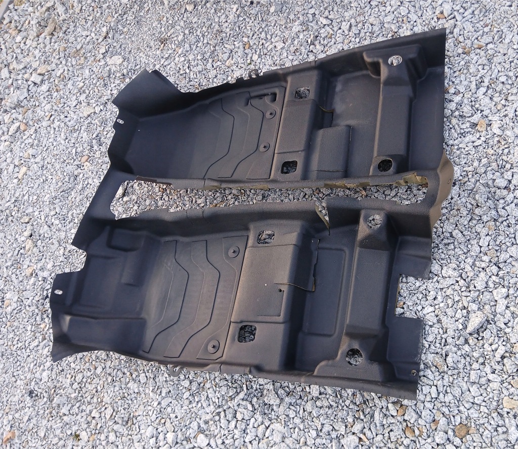 фото №1, Ford transit courier 1.5tdci 22/23r коврик обшивка пол