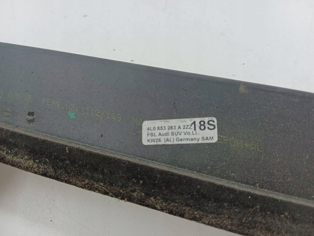 фото №8, Audi q7 4l 2006 левая сторона молдинг прокладка стекло дверь передних