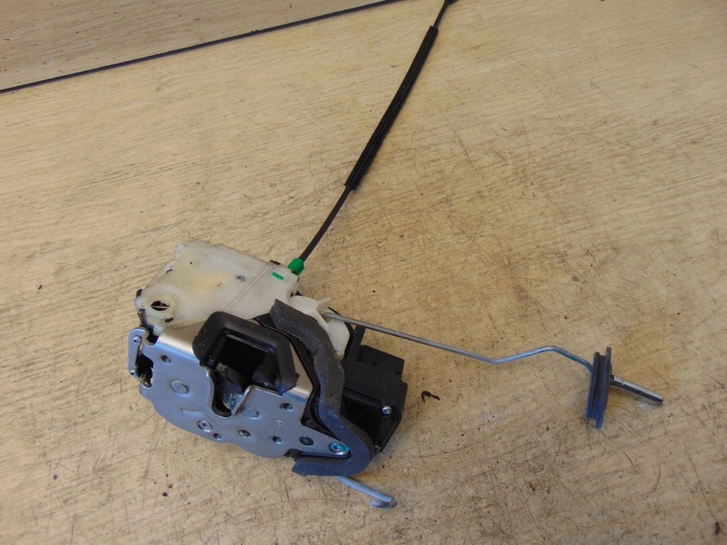 фото №7, Замок двері правий задня opel ampera 8pin europa