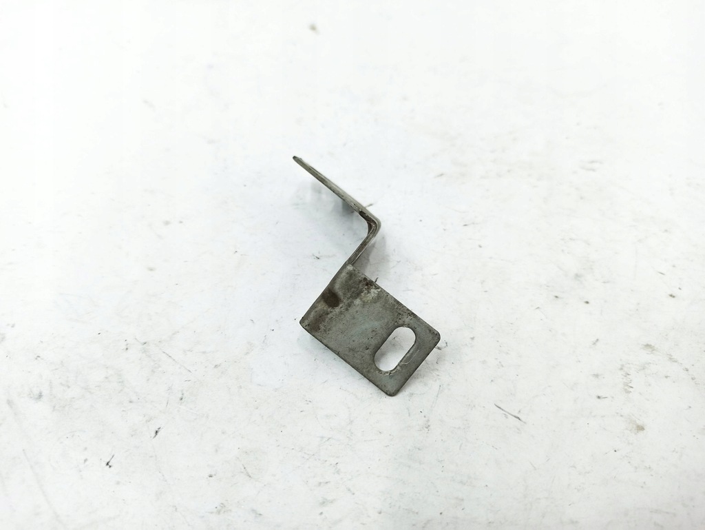 фото №6, Bmw 5 f10 f11 2013 елементи кріпильні