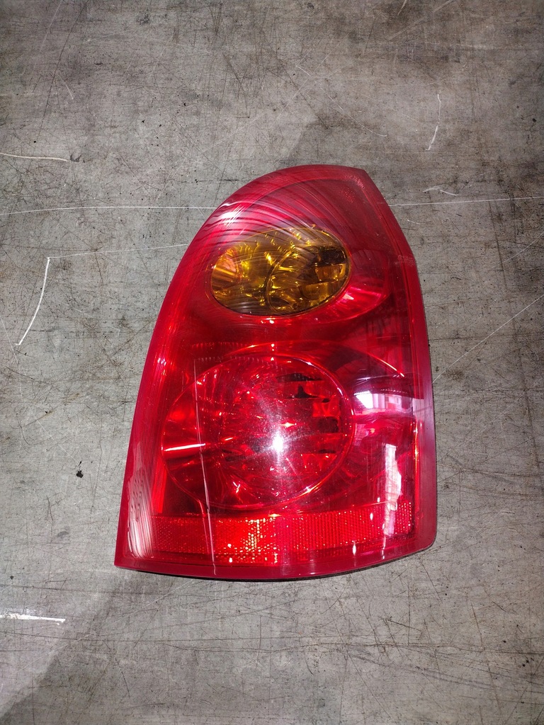 фото №1, Лампа права задня nissan primera p12 kombi