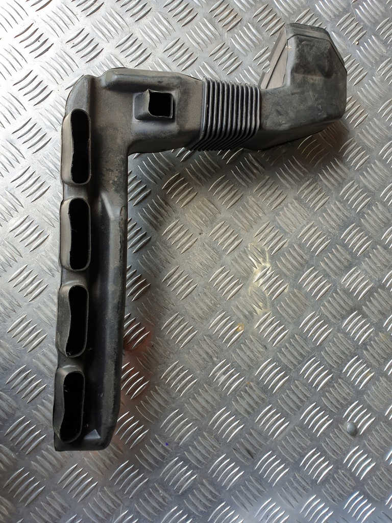 фото №1, Bmw 7 e32 канал туннель воздуха 1908702