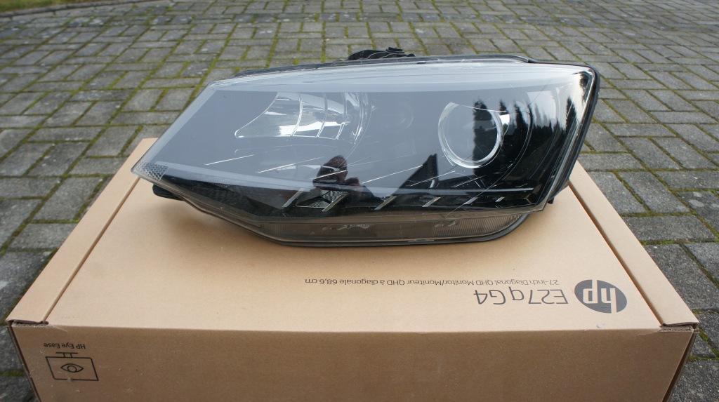 фото №1, Передняя левая лампа skoda fabia iii 3 линза led 6v1