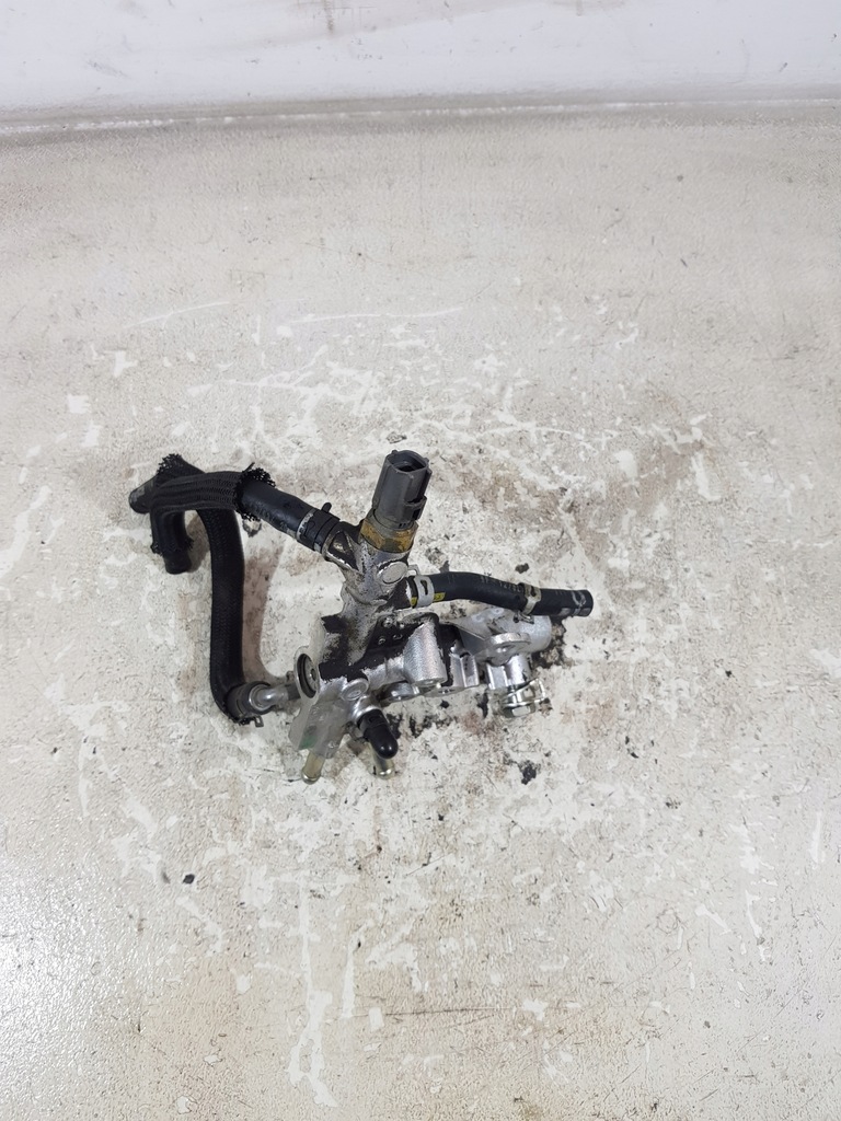 фото №11, Распределитель топлива mazda 3 6 gj cx5 2.2 citd sh01