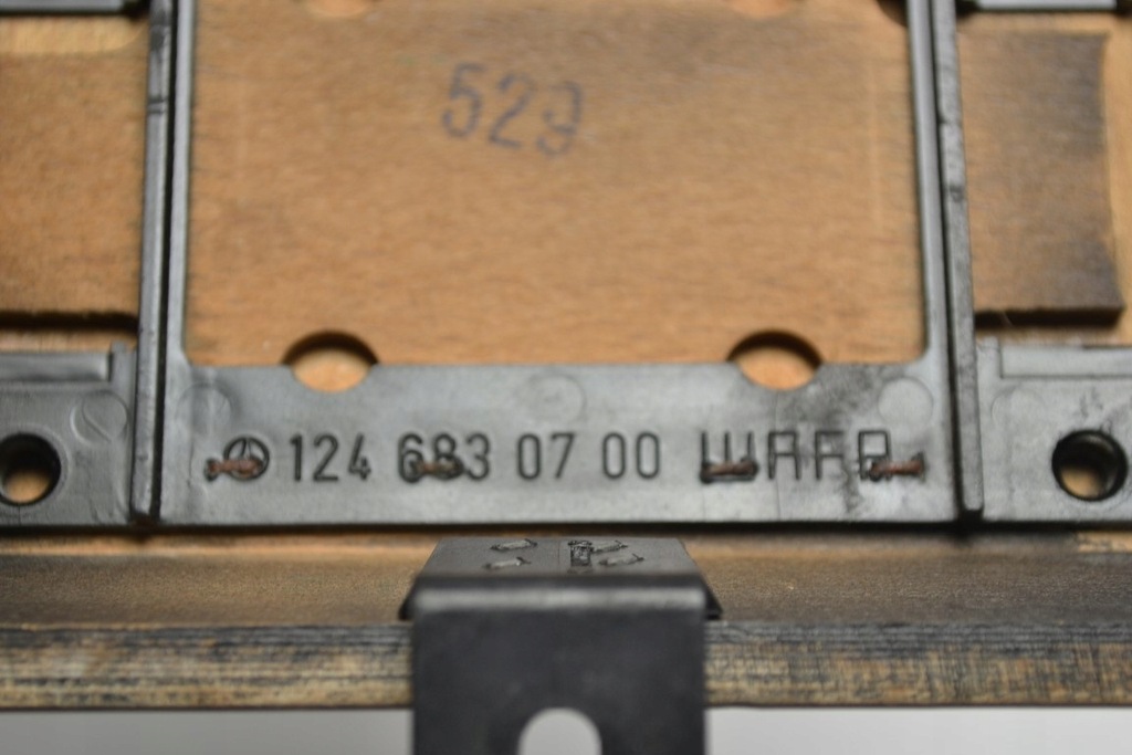 фото №8, Mercedes w124 drewno консоли домкрата туннель