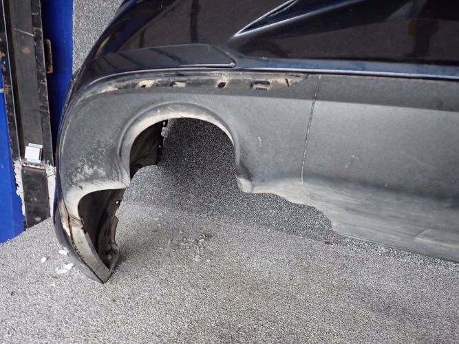 фото №11, Opel insignia b hb sedan opc line 17- бампер задний задняя