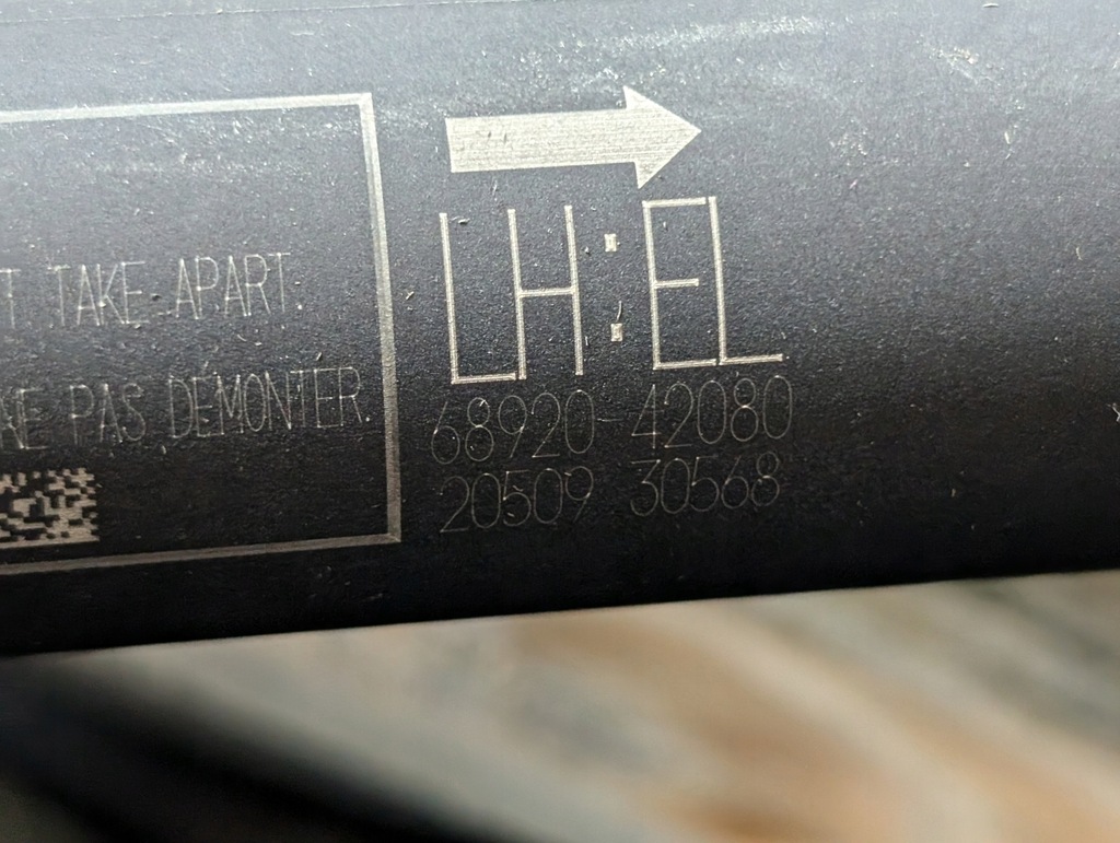 фото №8, Привод крышки багажника электрический правый левый toyota bz4x