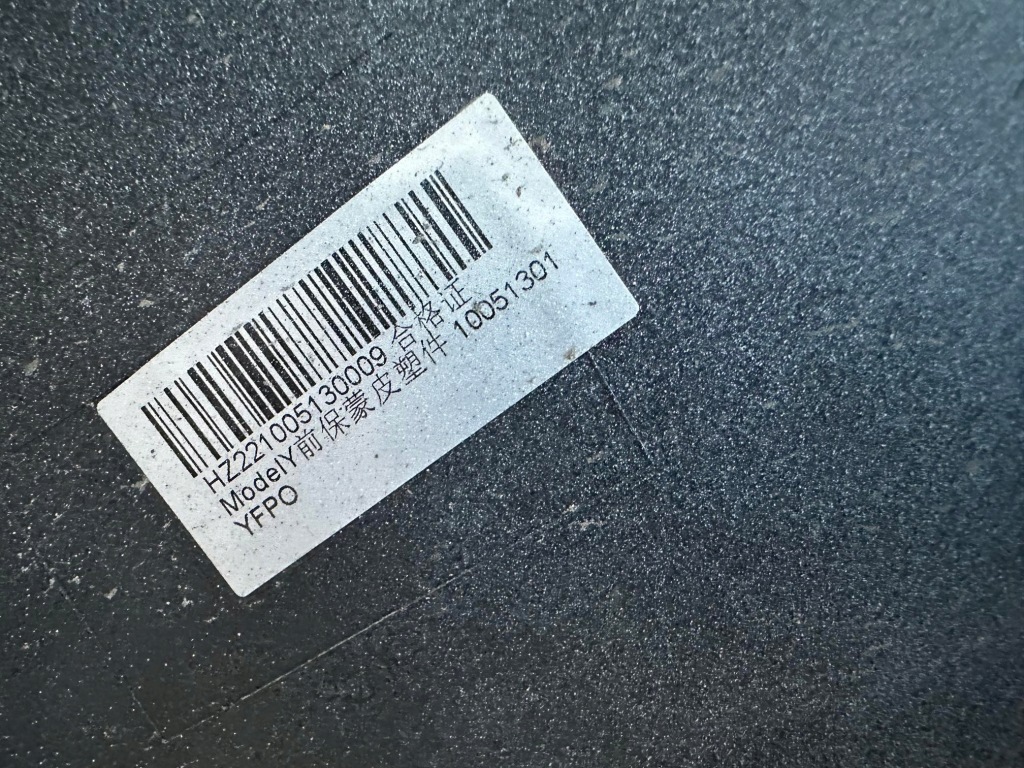 фото №8, Бампер перед передній tesla model y 2020- bardzo гарний