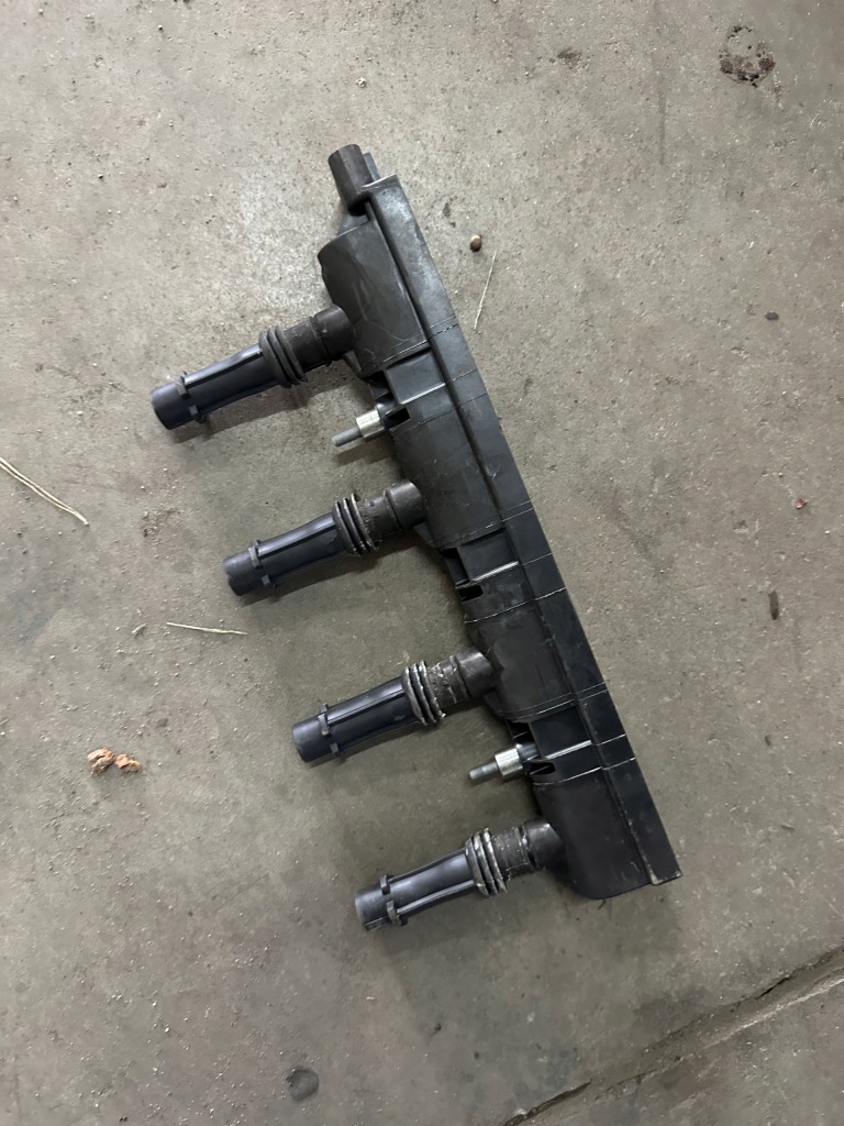 фото №1, Opel astra j 1.4 котушка запалювання 19005362
