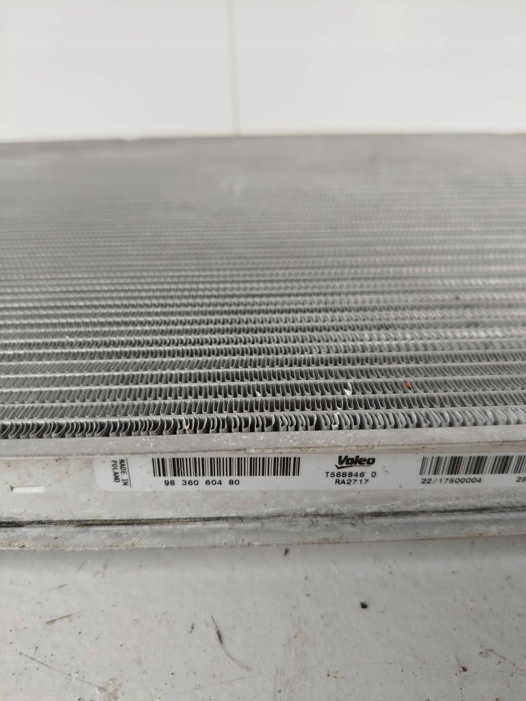 Радиатор воды оригинальная peugeot 308 t10 3 9836060480 Киев