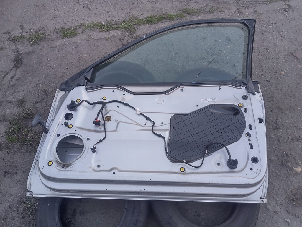 фото №8, Двері правий перед audi a3 8p 3двері la7w