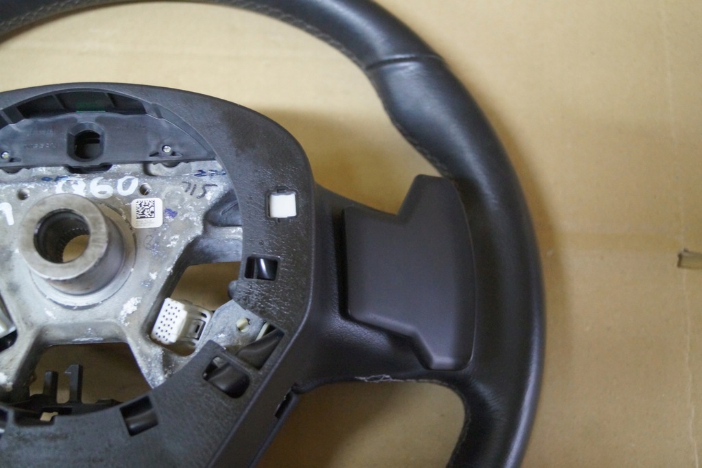 фото №14, Воздуховод infiniti q60 лепестки переключения кожа 484305cl3a