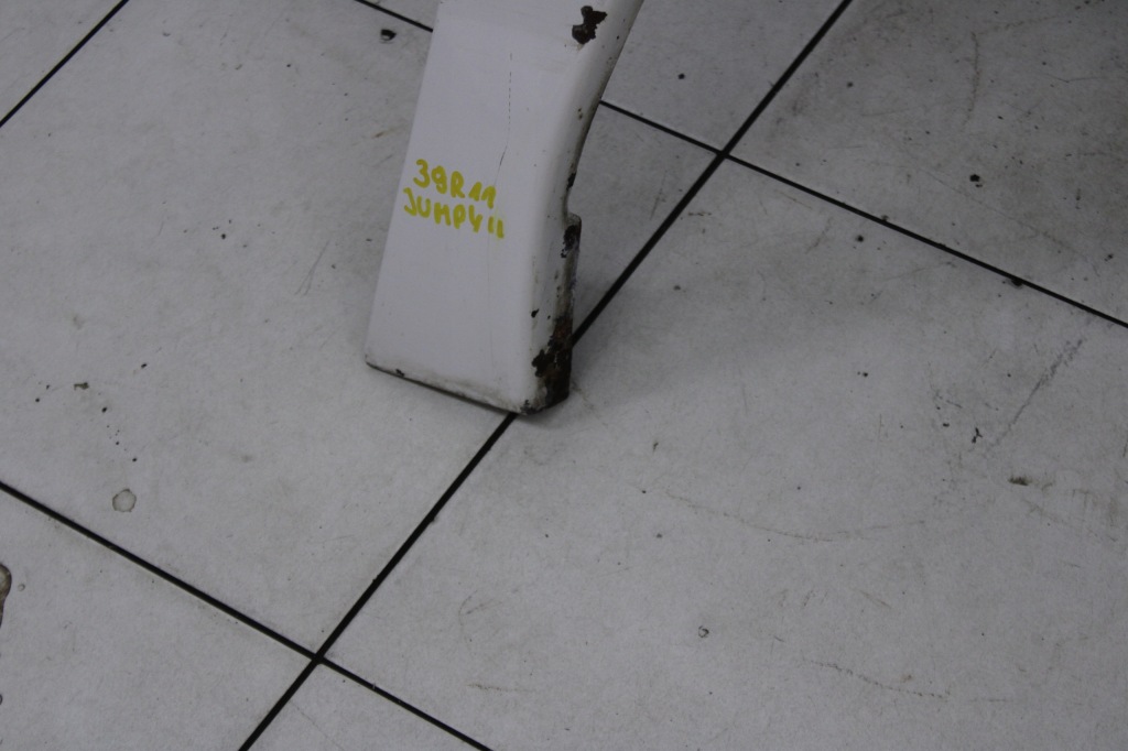 Citroen jumpy ii scudo expert 07r- крила правий перед передній ewp Київ