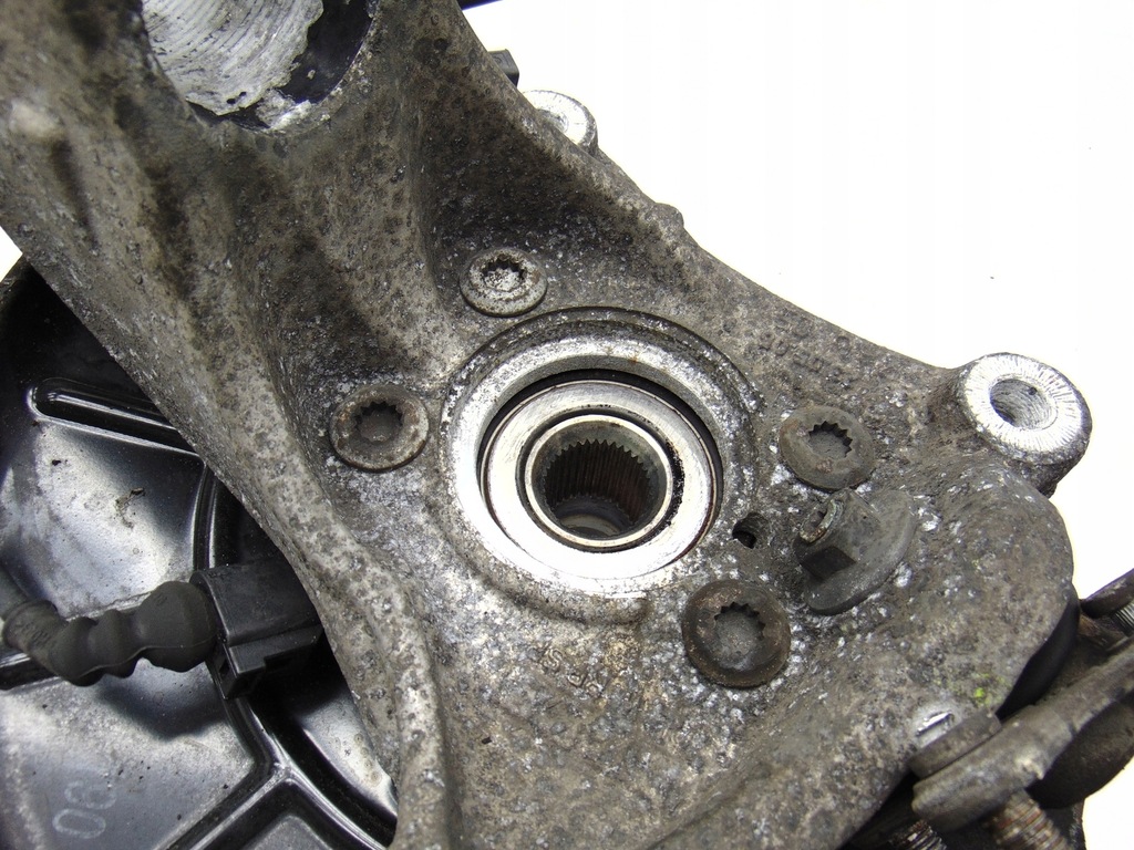 фото №6, Поворотный кулак левый перед 3c0407257g vw passat b6 cc