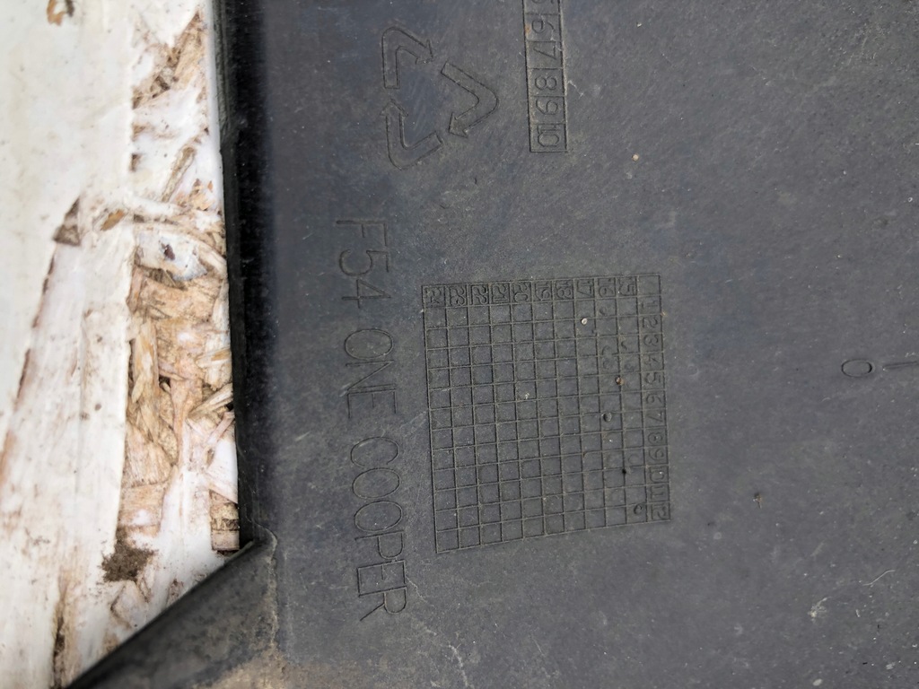 фото №6, Накладка дифузор dół бампера mini clubman f54