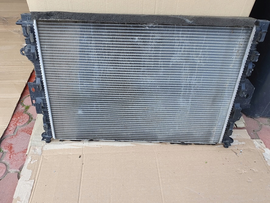 Радіатор води радіальний ford mondeo mk4 механічна коробка передач 2014r Доставка