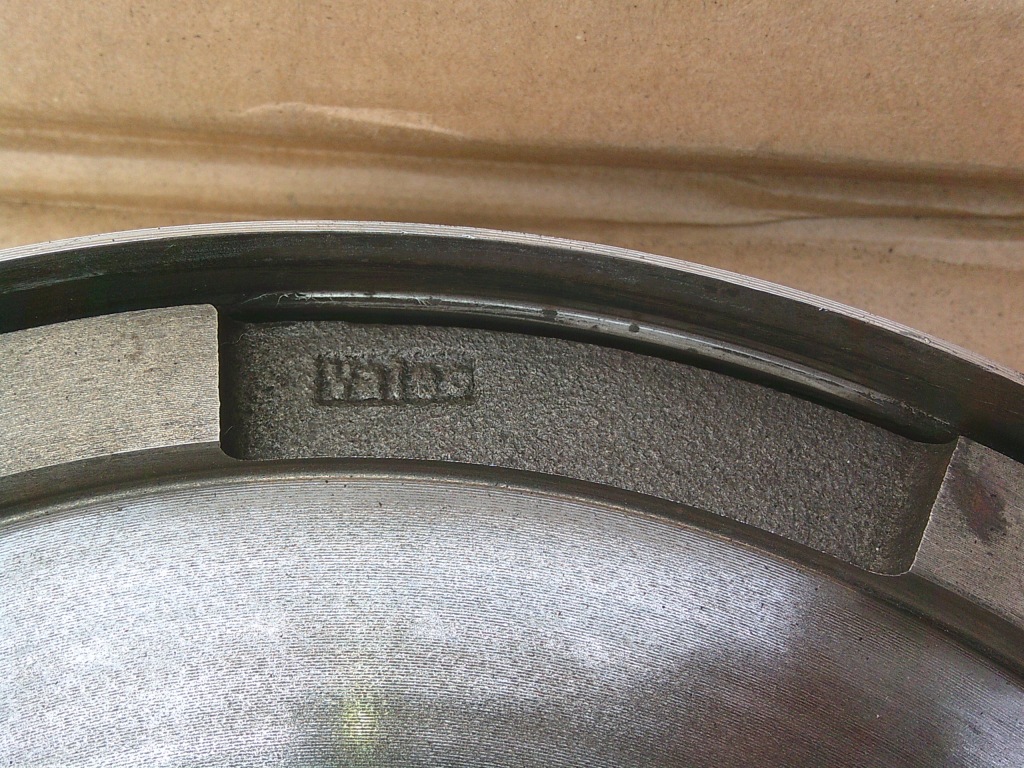 Колесо двухмассовый сцепление opel zafira b 1.7 cdti a17dtr luk 55562296 55562297 Киев