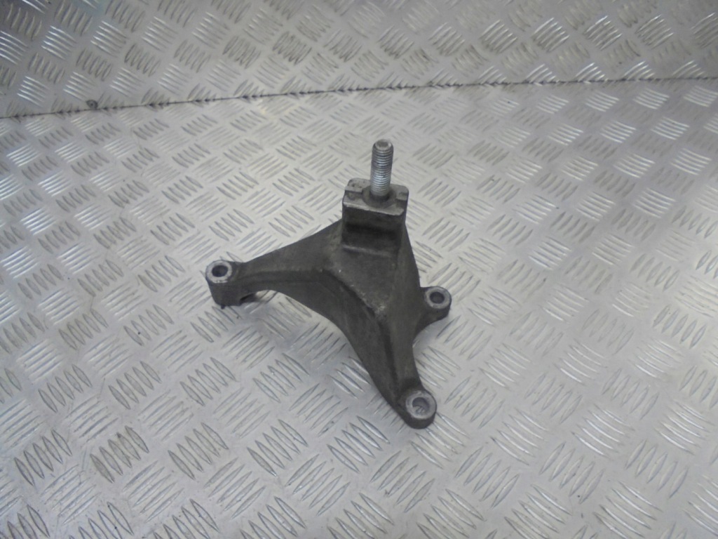 фото №3, Кронштейн коробки ford mondeo mk3 1.8 16v