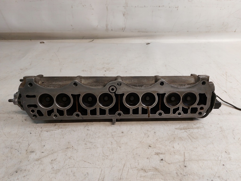 фото №13, Крышка вал распределительного вала fiat doblo i 1.6 16v