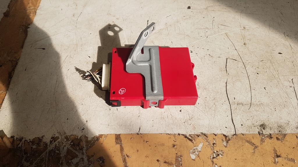 фото №1, Toyota prius ii модуль блок керування 89111-47040