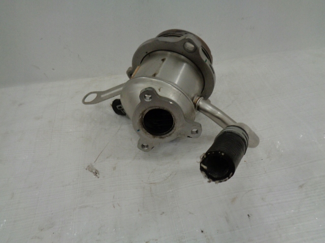 фото №6, Hyundai i20 iii 1.0 основание фильтра масла идеальное состояние