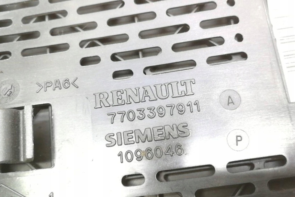 Купить Коробка предохранителей renault megane scenic ja0/1_ 8200029342b 2.0l